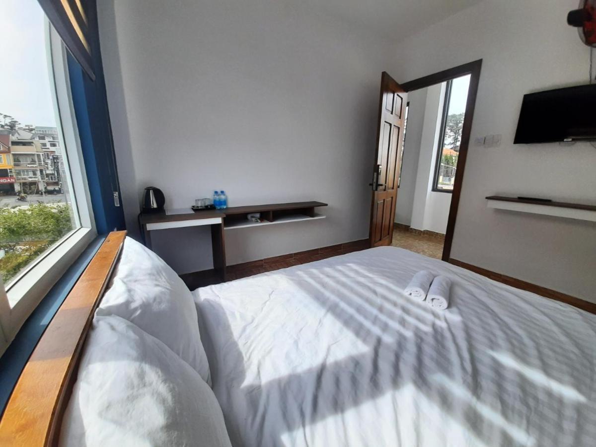 Sen Viet Hotel Dalat Екстериор снимка